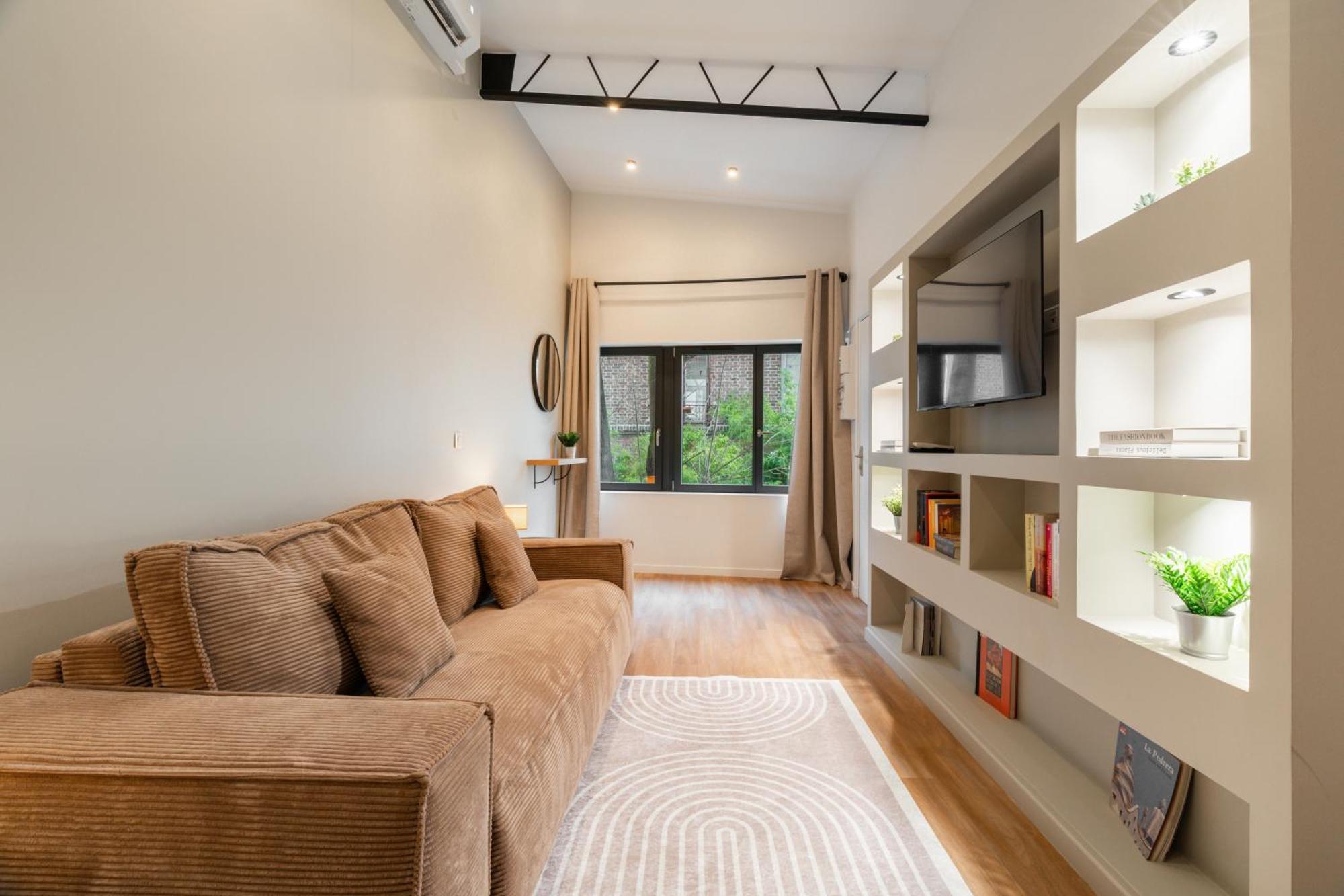 Appartamento Charming New In Parigi